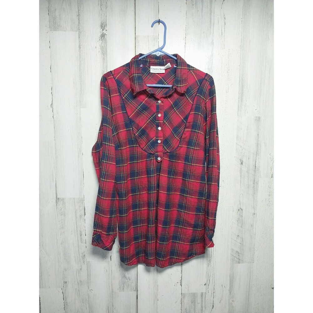 Country Store Women Large Red Plaid Flannel Collared Shirt